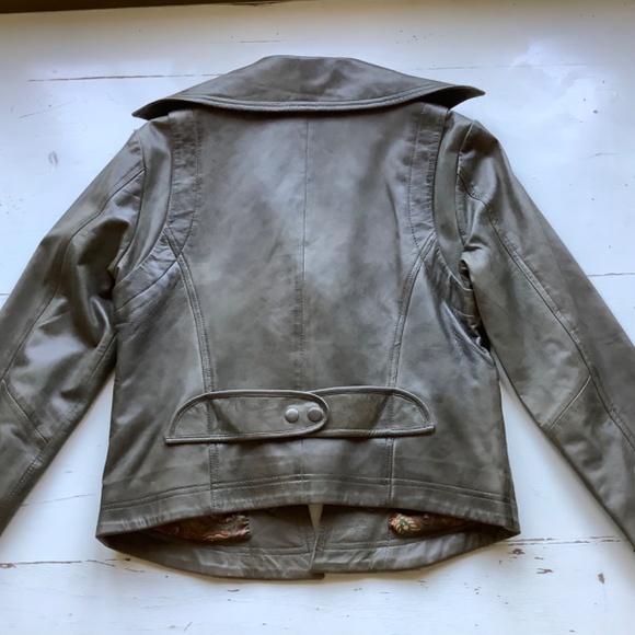 TASHA POLIZZI tan distressed leather moto style jacket Small - Picture 11 of 12
